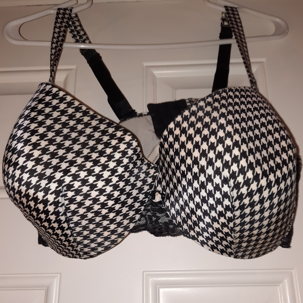 TORRID Houndstooth & Lace Bra